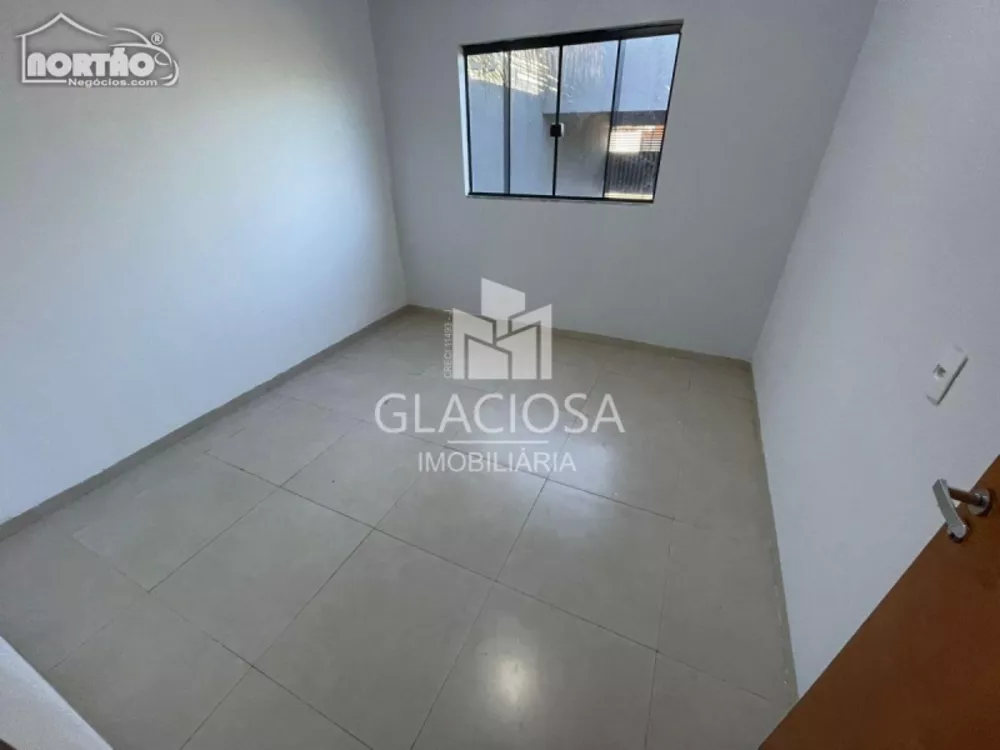 Casa à venda com 3 quartos, 112m² - Foto 4