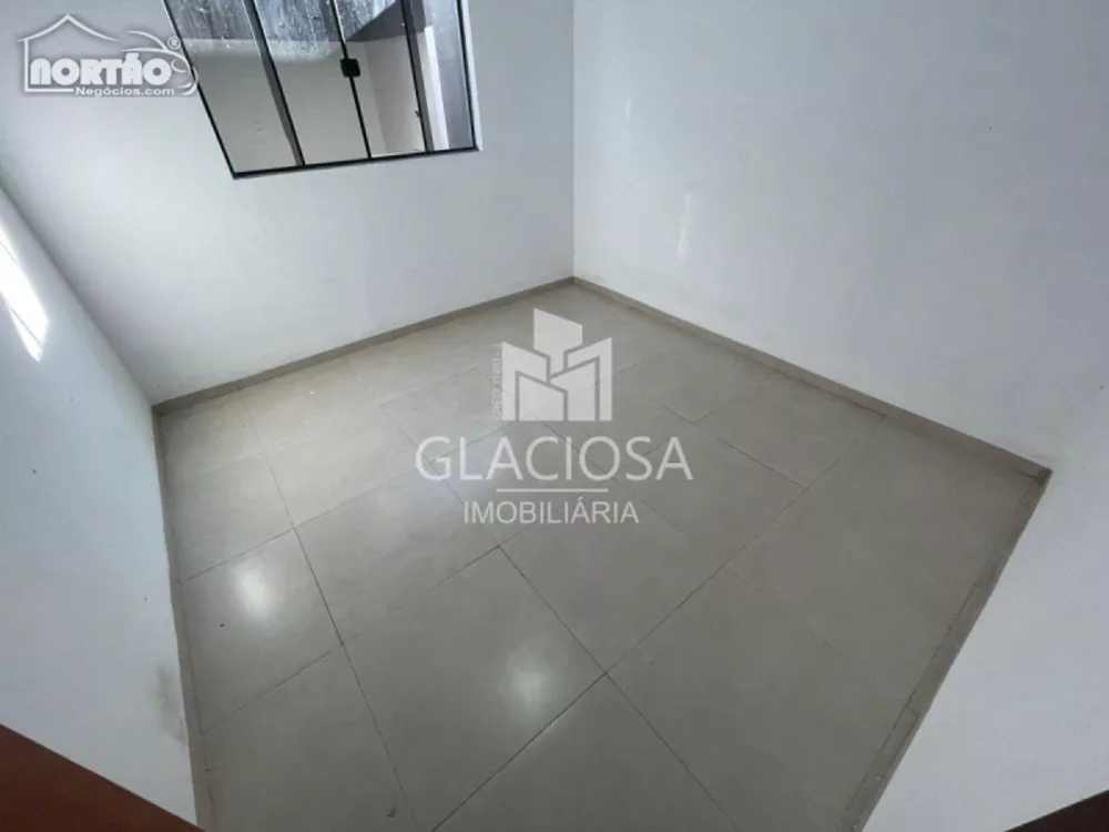 Casa à venda com 3 quartos, 112m² - Foto 3