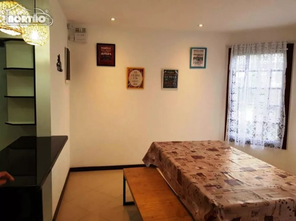 Casa à venda com 5 quartos, 101m² - Foto 8