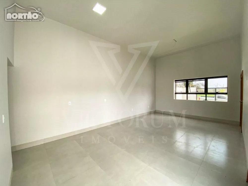 Casa à venda com 3 quartos, 163m² - Foto 4