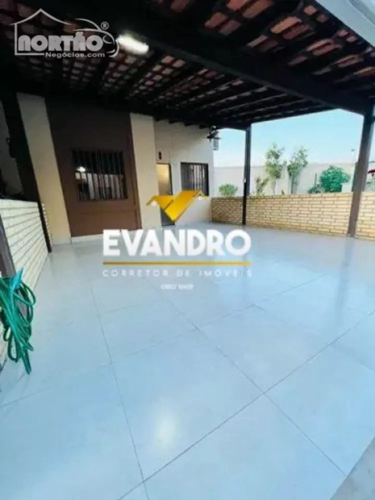 Casa à venda com 3 quartos, 98m² - Foto 2