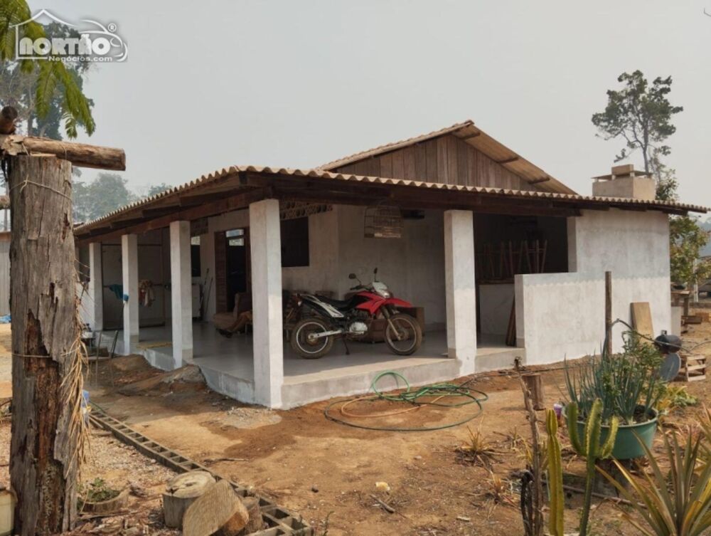 Casa, 3 quartos, 2618 m² - Foto 4