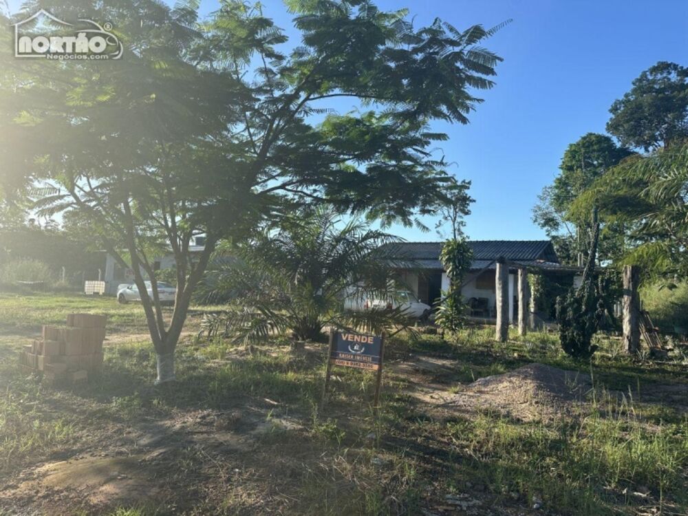 Casa, 3 quartos, 2618 m² - Foto 1