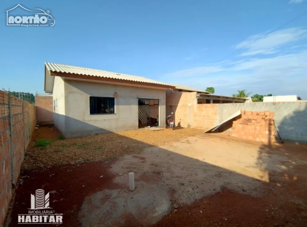 Casa à venda com 3 quartos, 60m² - Foto 3