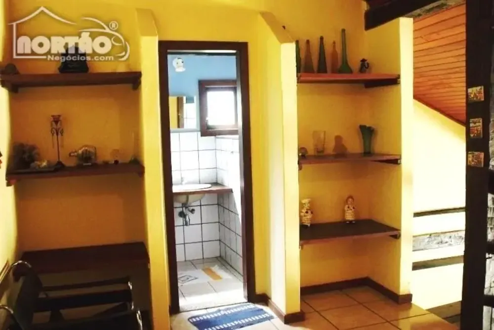 Casa, 6 quartos, 230 m² - Foto 6