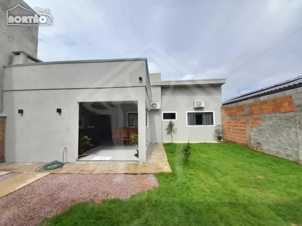 Casa à venda com 3 quartos, 120m² - Foto 3