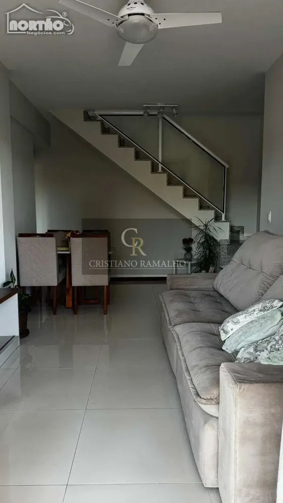 Casa, 6 quartos, 278 m² - Foto 1