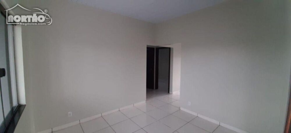 Casa, 1 quarto, 92 m² - Foto 2