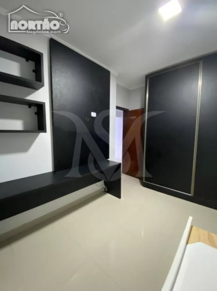 Casa à venda com 2 quartos, 99m² - Foto 8