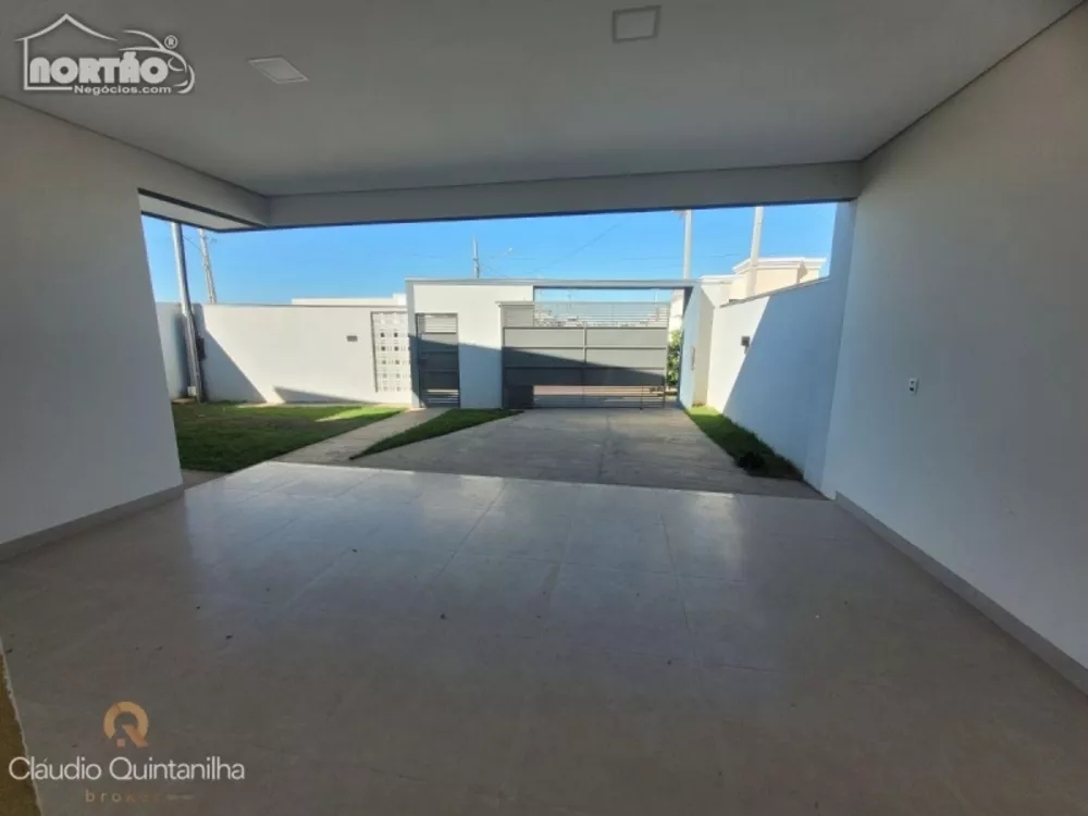 Casa à venda com 3 quartos, 142m² - Foto 3