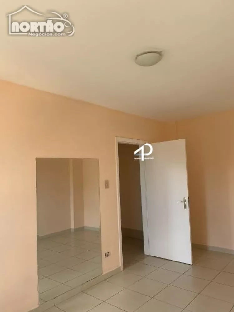 Casa à venda com 3 quartos, 78m² - Foto 7