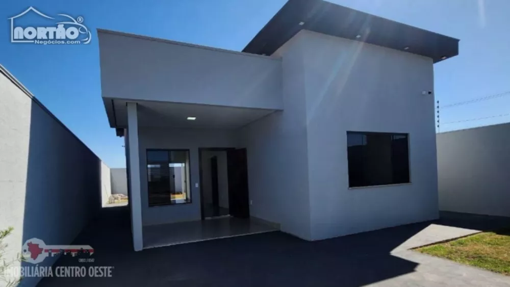 Casa à venda com 3 quartos, 93m² - Foto 3