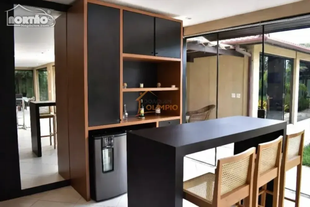 Casa, 5 quartos - Foto 2