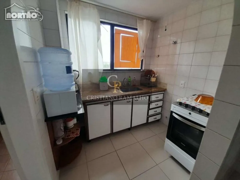 Casa, 6 quartos, 180 m² - Foto 9