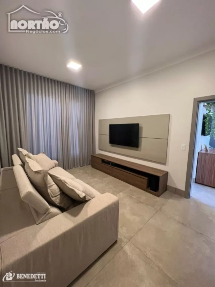 Casa à venda com 4 quartos, 257m² - Foto 6