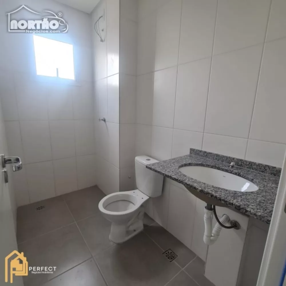 Casa à venda com 3 quartos, 75m² - Foto 8