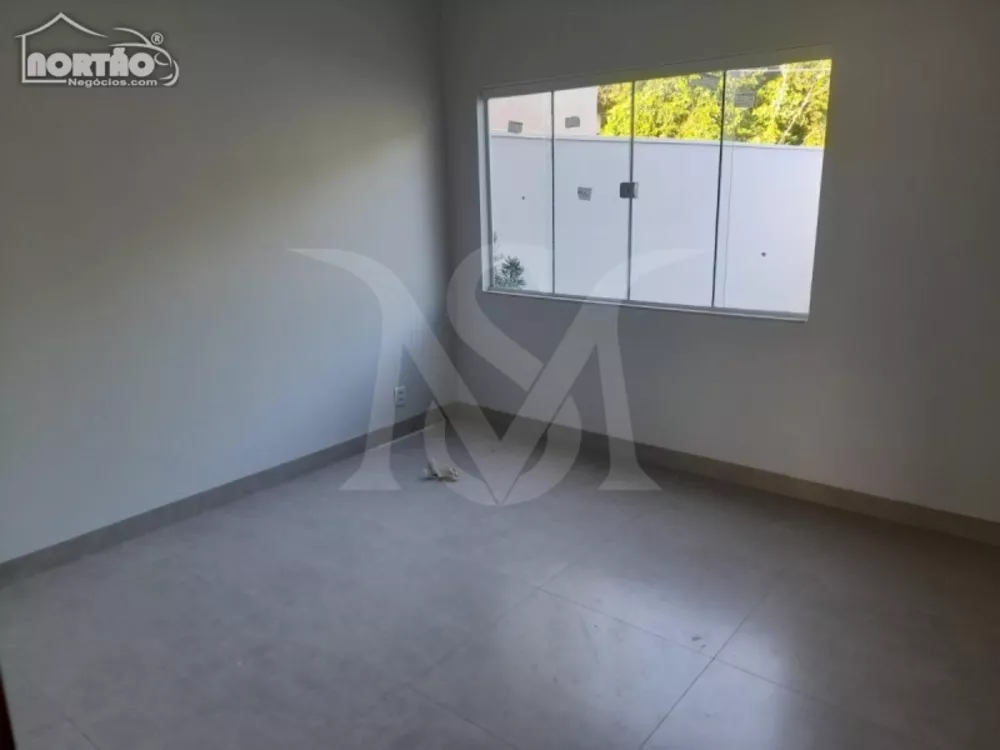 Casa à venda com 4 quartos, 145m² - Foto 5