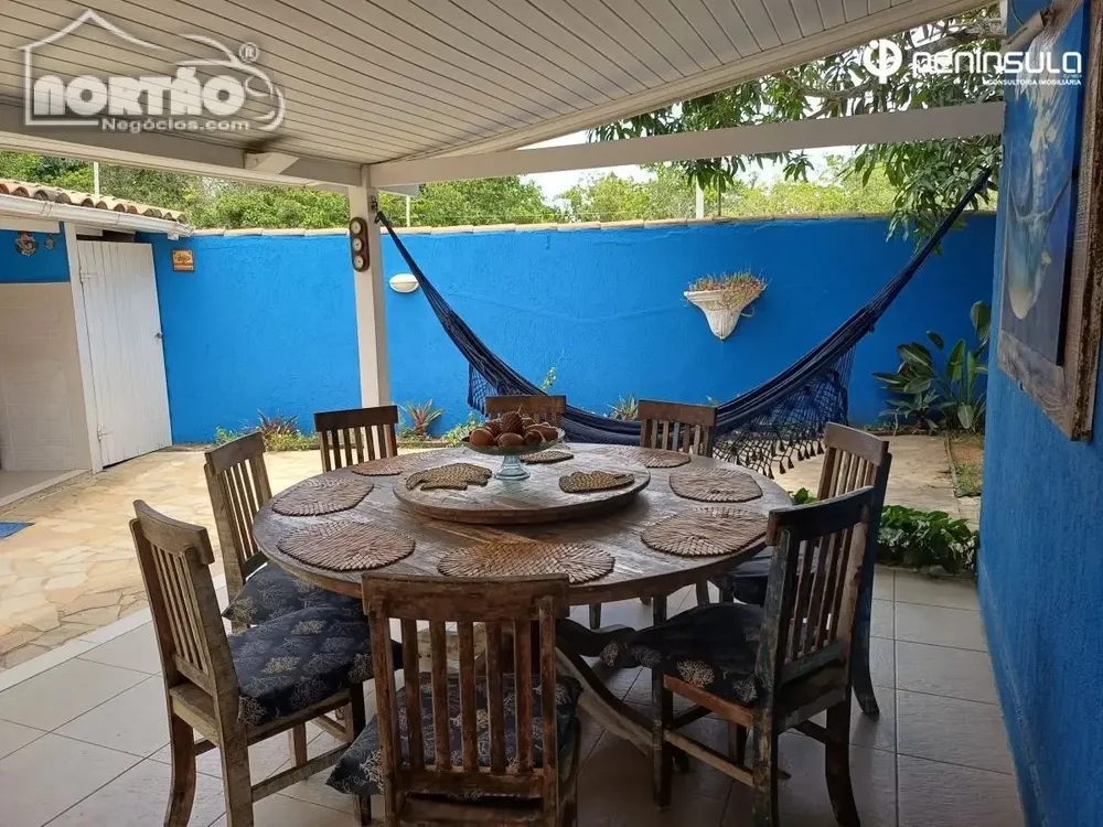 Casa, 6 quartos, 202 m² - Foto 2