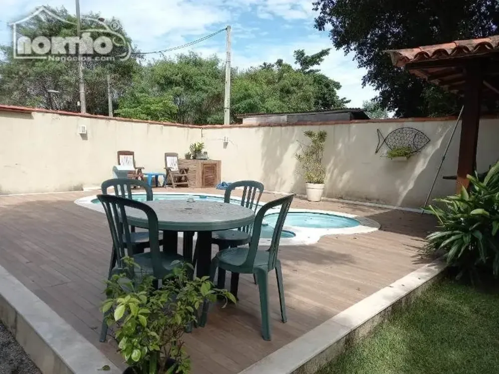 Casa, 4 quartos, 200 m² - Foto 3