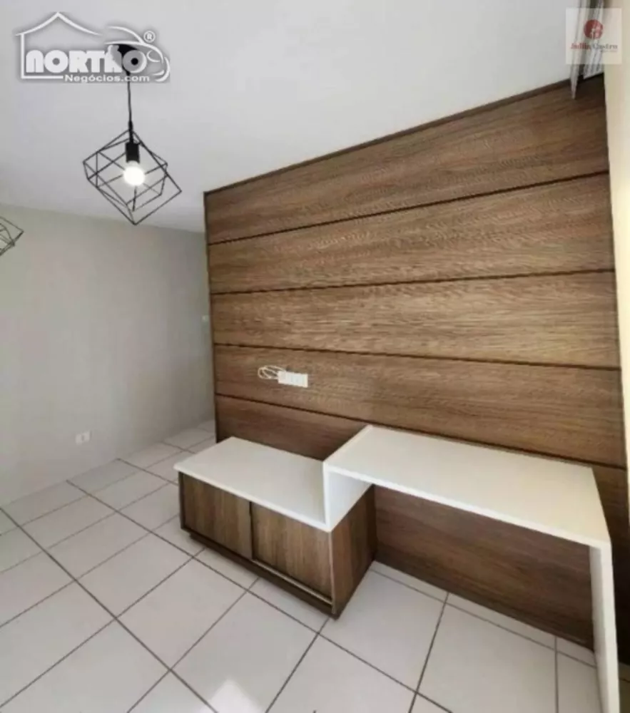 Casa à venda com 2 quartos, 30m² - Foto 2