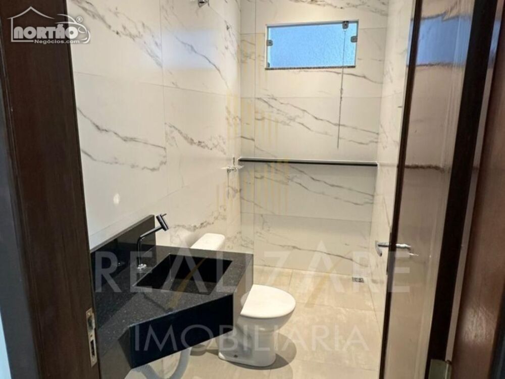 Casa à venda com 2 quartos, 83m² - Foto 9