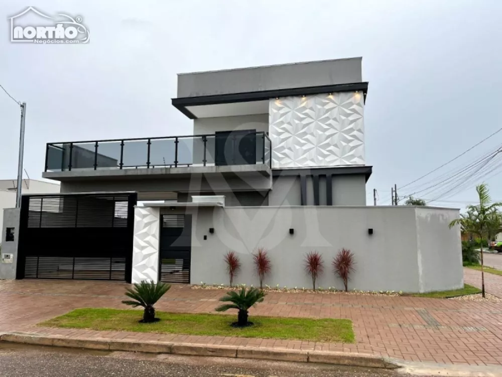 Casa à venda com 2 quartos, 147m² - Foto 1