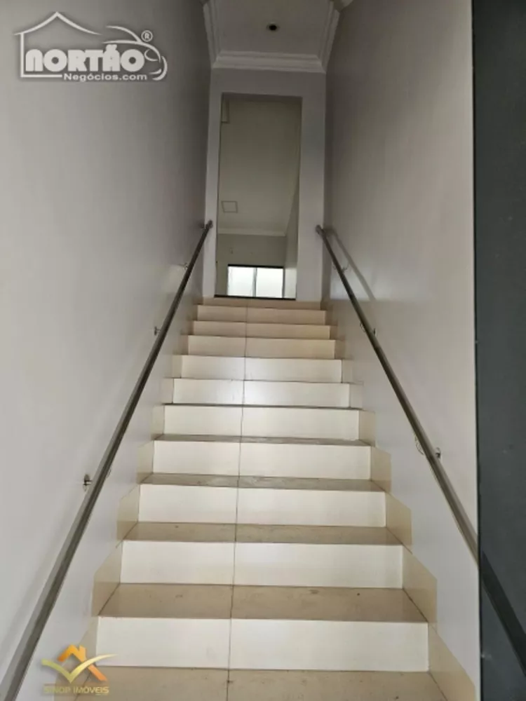 Casa à venda com 3 quartos, 80m² - Foto 3