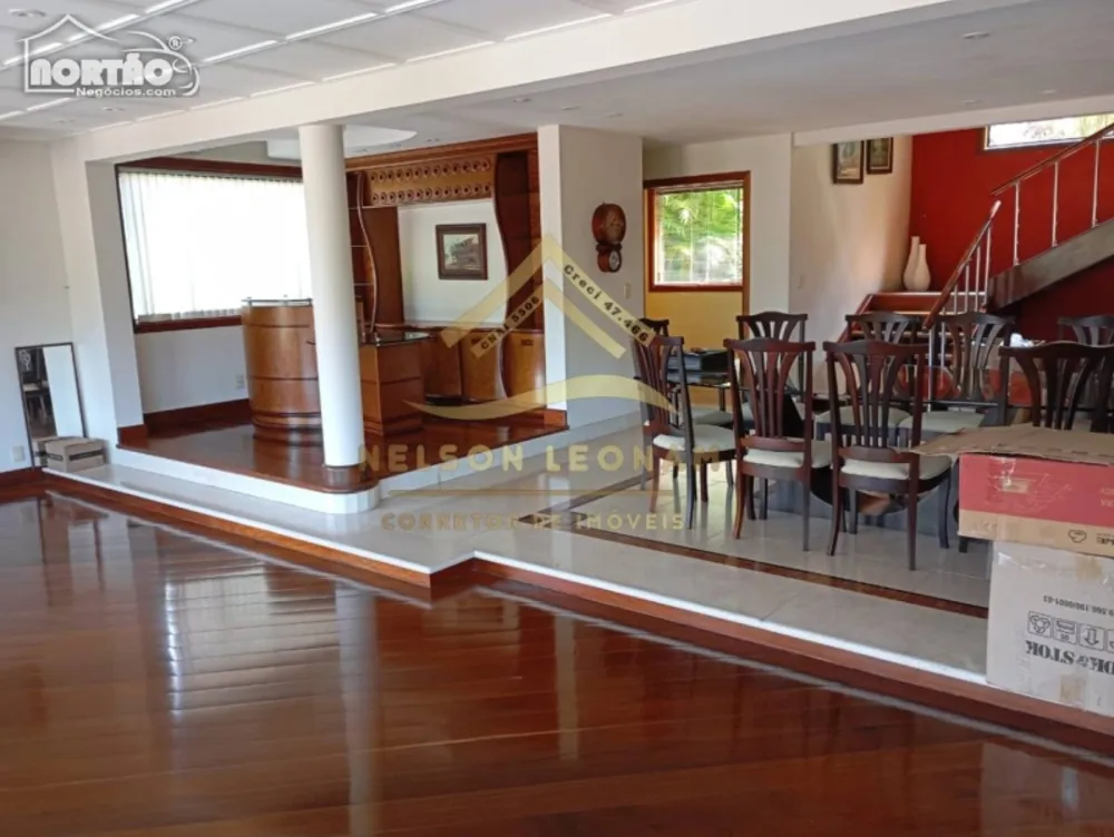 Casa, 10 quartos, 470 m² - Foto 14
