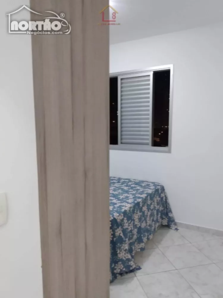 Casa à venda com 3 quartos, 52m² - Foto 4