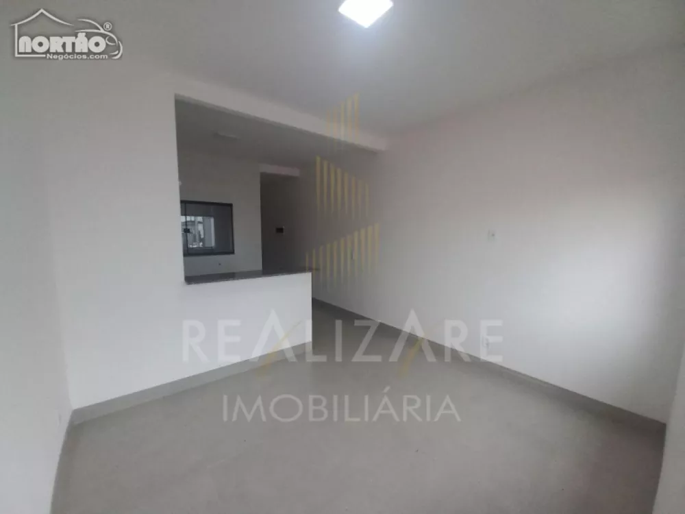 Casa à venda com 3 quartos, 57m² - Foto 3