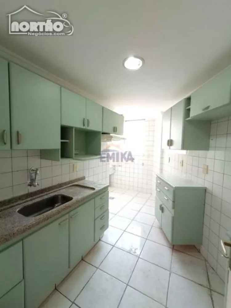 Casa à venda com 2 quartos, 95m² - Foto 4