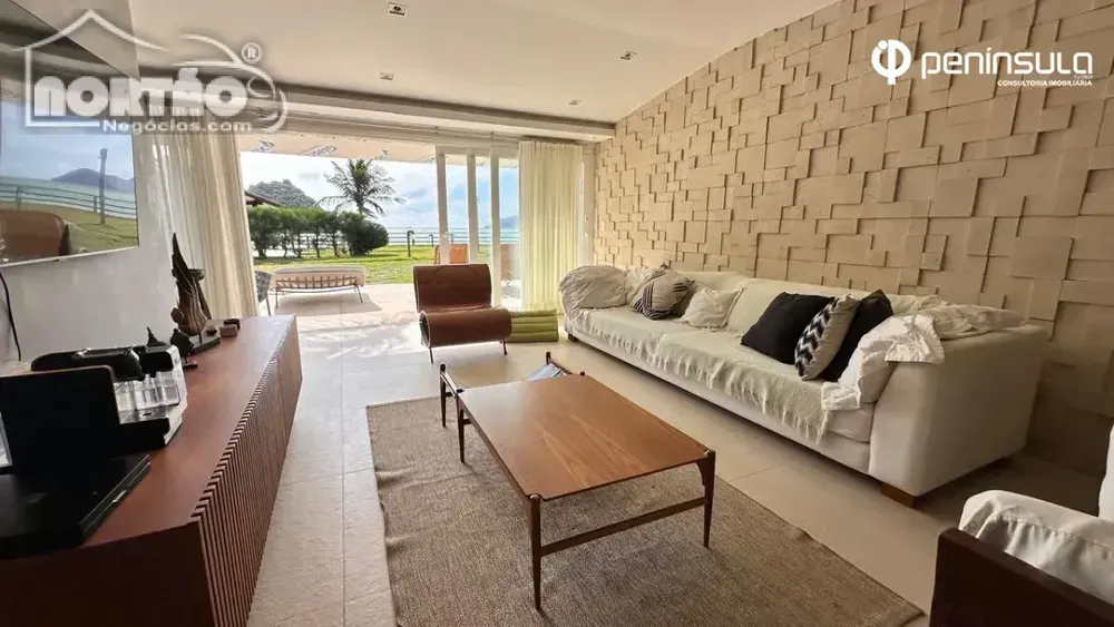 Casa, 6 quartos, 230 m² - Foto 1