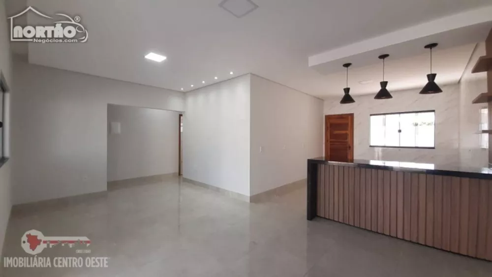 Casa à venda com 3 quartos, 110m² - Foto 5