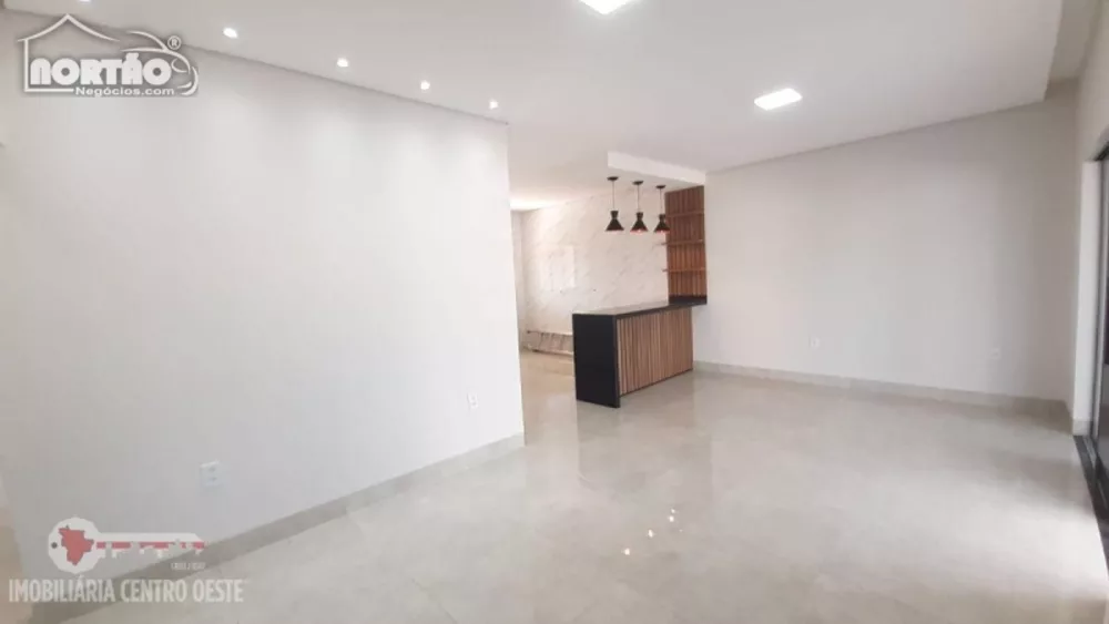 Casa à venda com 3 quartos, 110m² - Foto 6