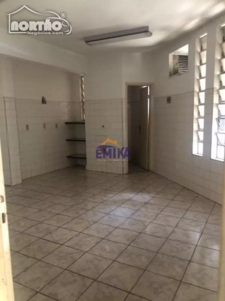 Casa à venda com 8 quartos, 729m² - Foto 5