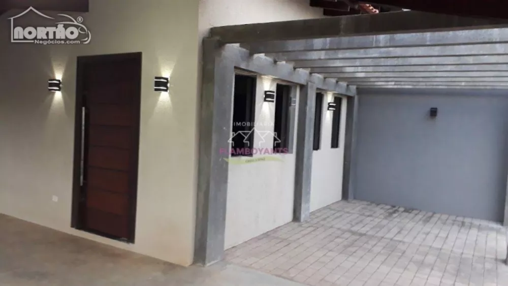 Casa à venda com 2 quartos, 137m² - Foto 3