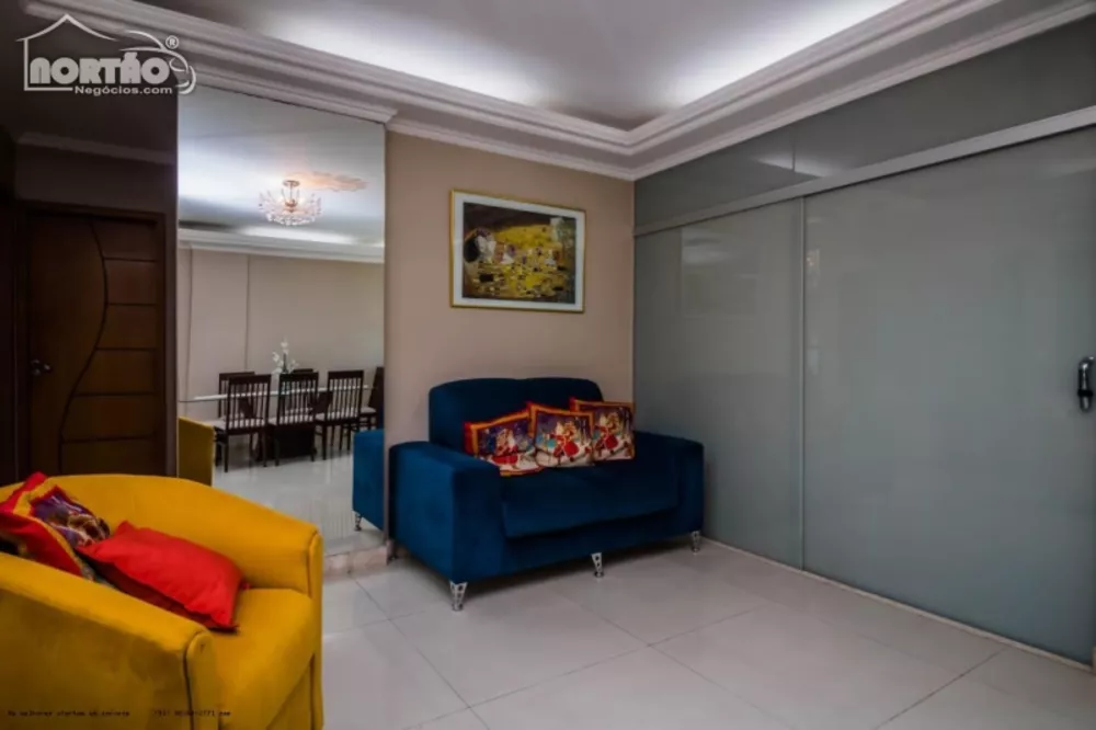 Casa à venda com 4 quartos, 127m² - Foto 5