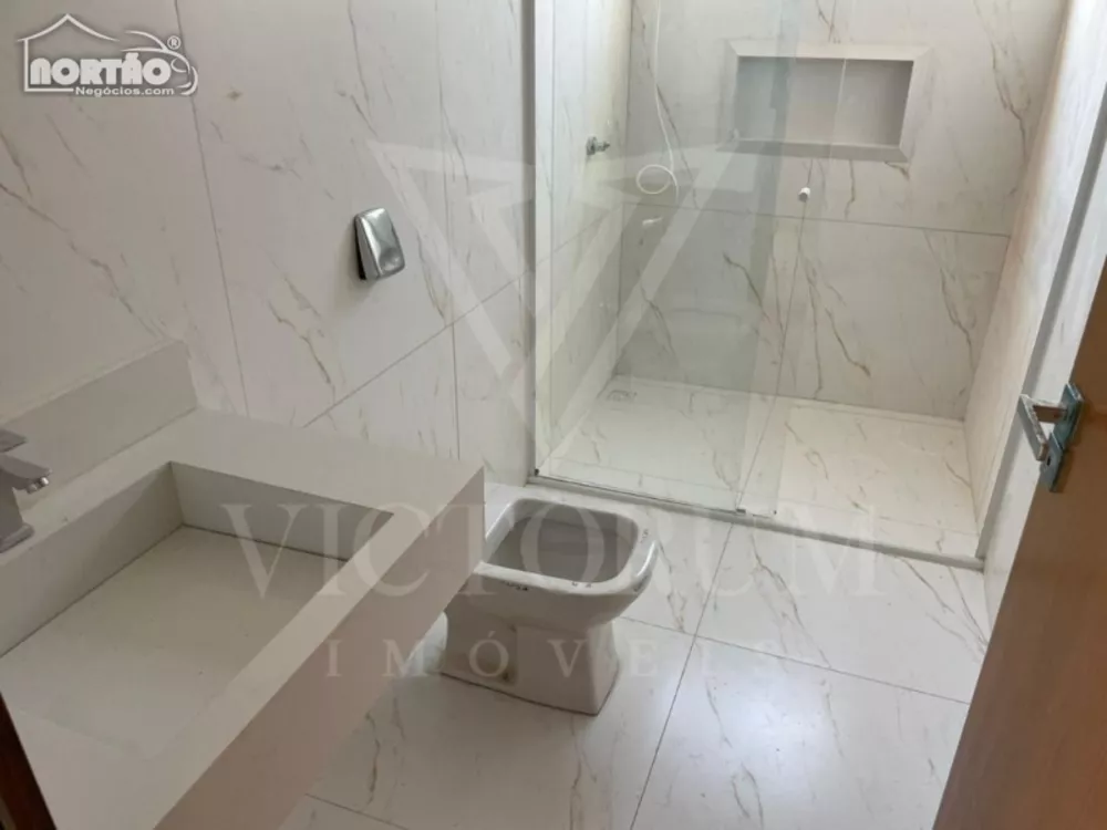 Casa à venda com 3 quartos, 320m² - Foto 5