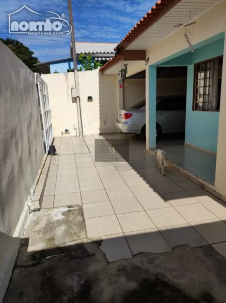 Casa à venda com 2 quartos, 190m² - Foto 4