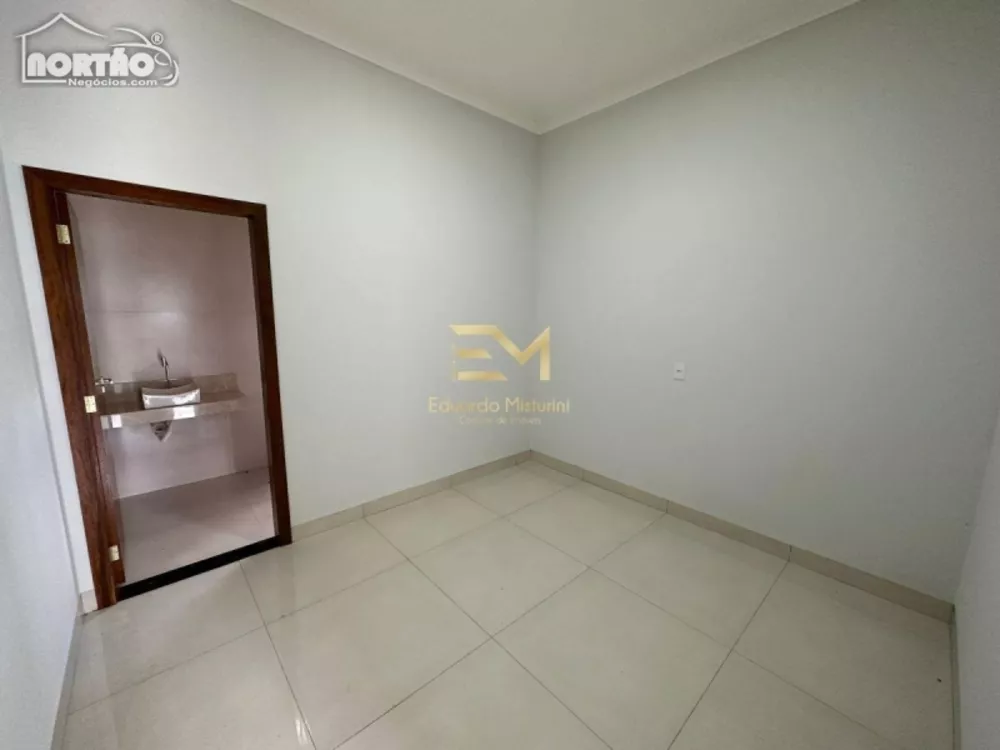 Casa à venda com 1 quarto, 180m² - Foto 5