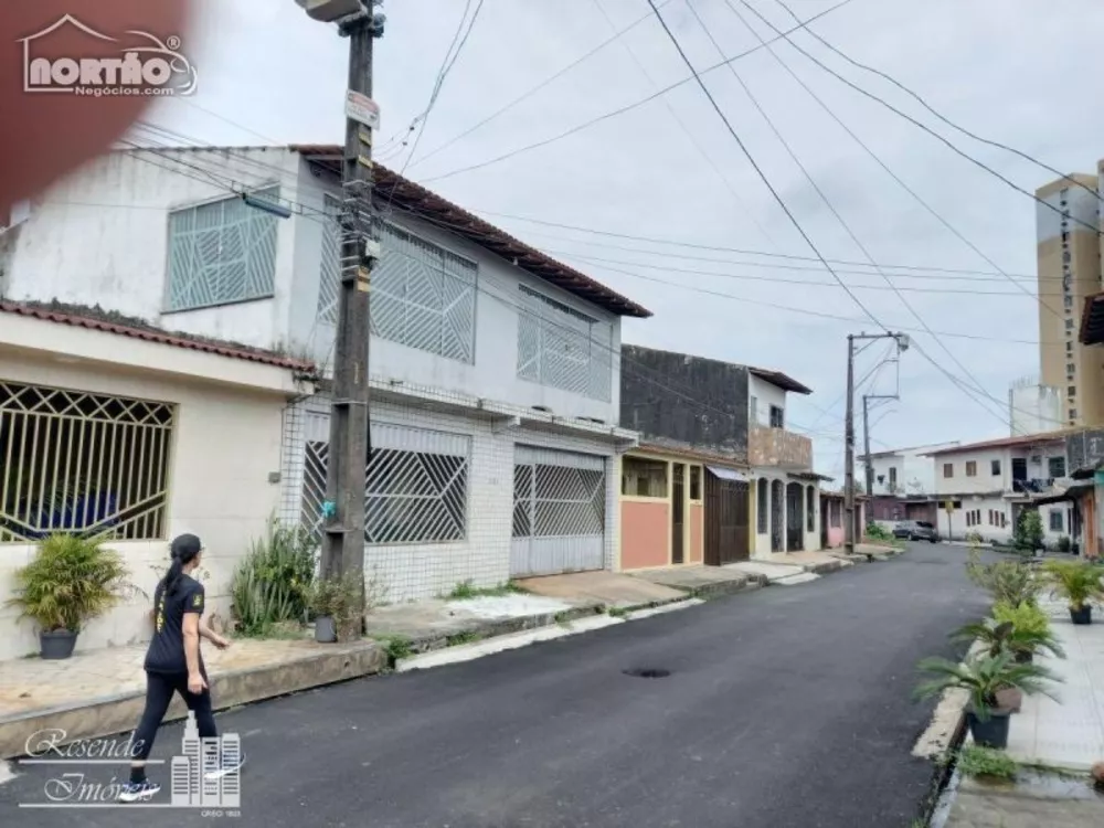 Casa, 6 quartos, 280 m² - Foto 1