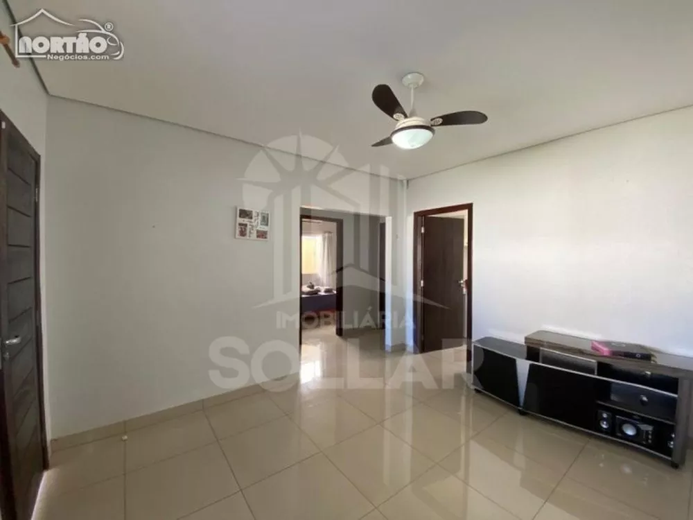 Casa, 3 quartos, 210 m² - Foto 5