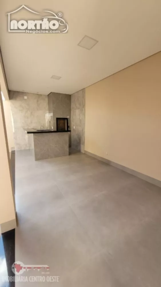 Casa à venda com 2 quartos, 200m² - Foto 6