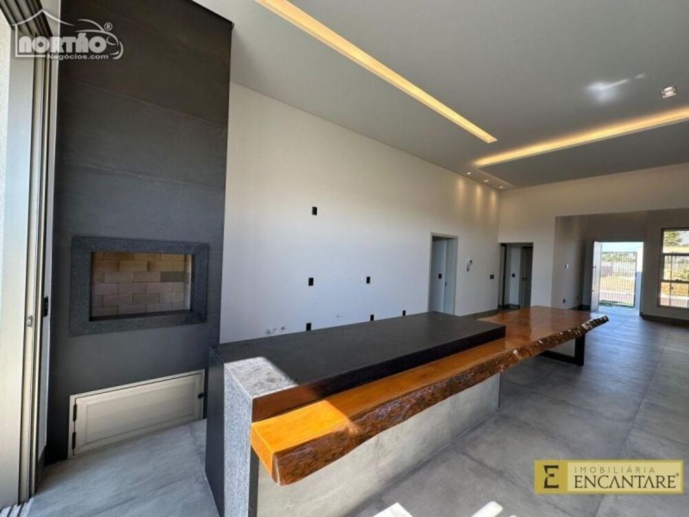 Casa, 1 quarto, 210 m² - Foto 2