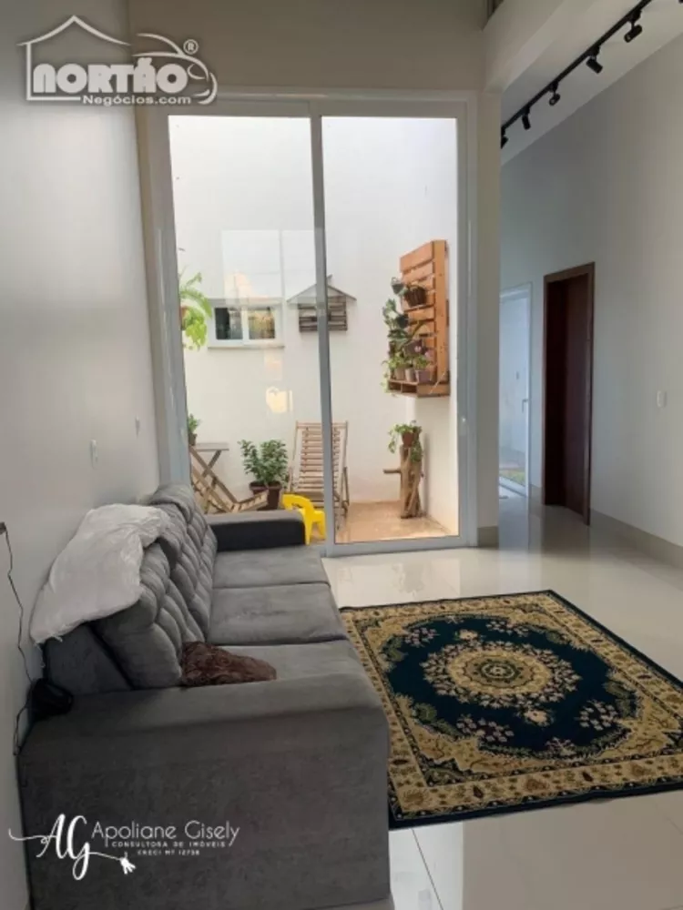 Casa à venda com 4 quartos, 199m² - Foto 4