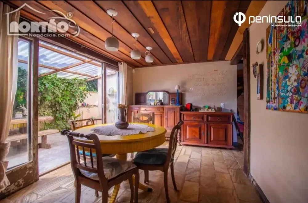 Casa, 9 quartos, 180 m² - Foto 4