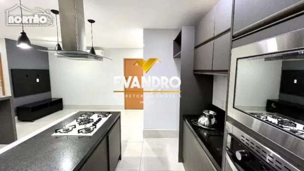 Casa à venda com 3 quartos, 80m² - Foto 3