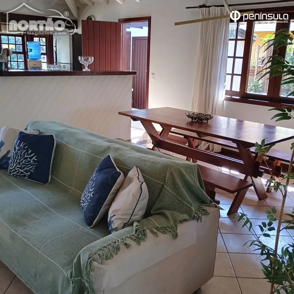 Casa, 3 quartos, 190 m² - Foto 8