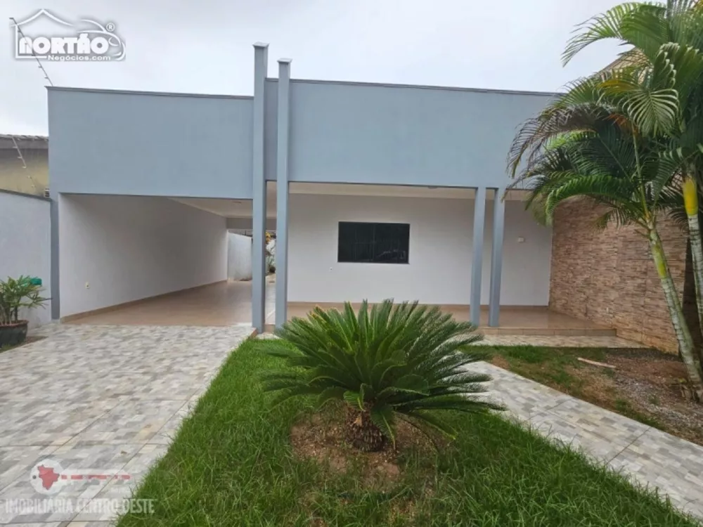 Casa à venda com 1 quarto, 214m² - Foto 1