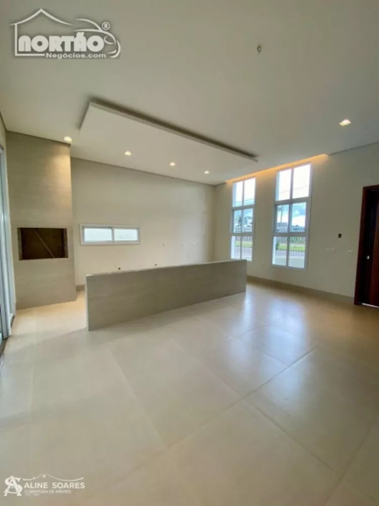 Casa à venda com 4 quartos, 202m² - Foto 3